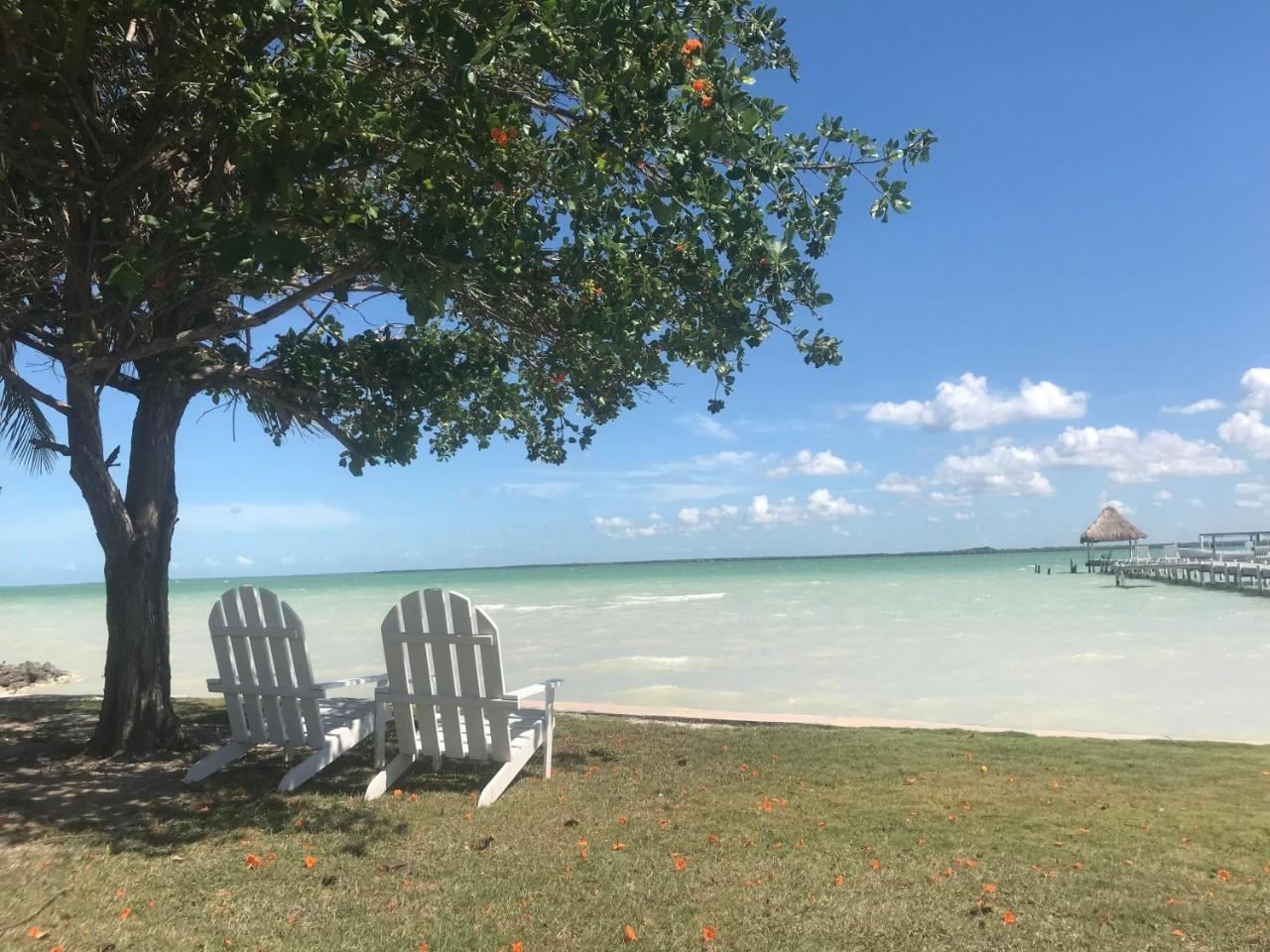 Tilt-Ta-Dock Resort Belize Corozal Exterior foto